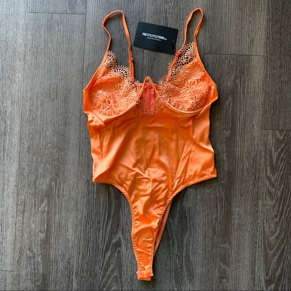 PrettyLittleThing Tops - PrettyLittleThing Orange High-Cut Bodysuit